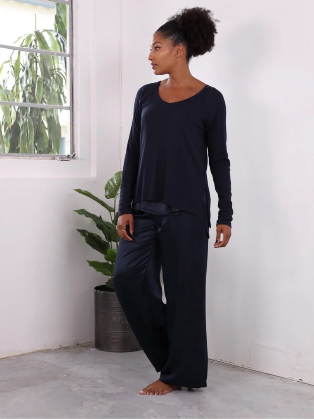 NWT  PJ Harlow Black Pajama Set Womens XL Frankie Top/Dena Bottom